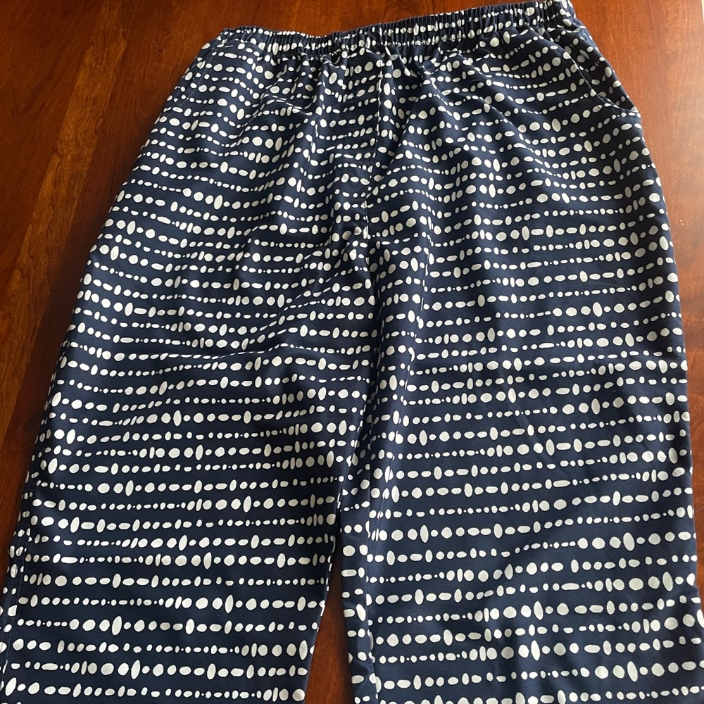 Kim Rogers Capris Pants with pockets;size 16; excellent condition